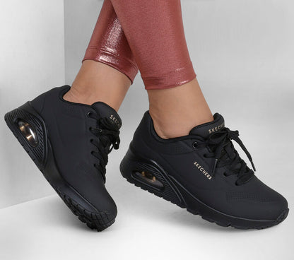 Women's Wide Fit Skechers 73690 Uno Stand On Air Walking Street Wear Trainers - Black/Black
