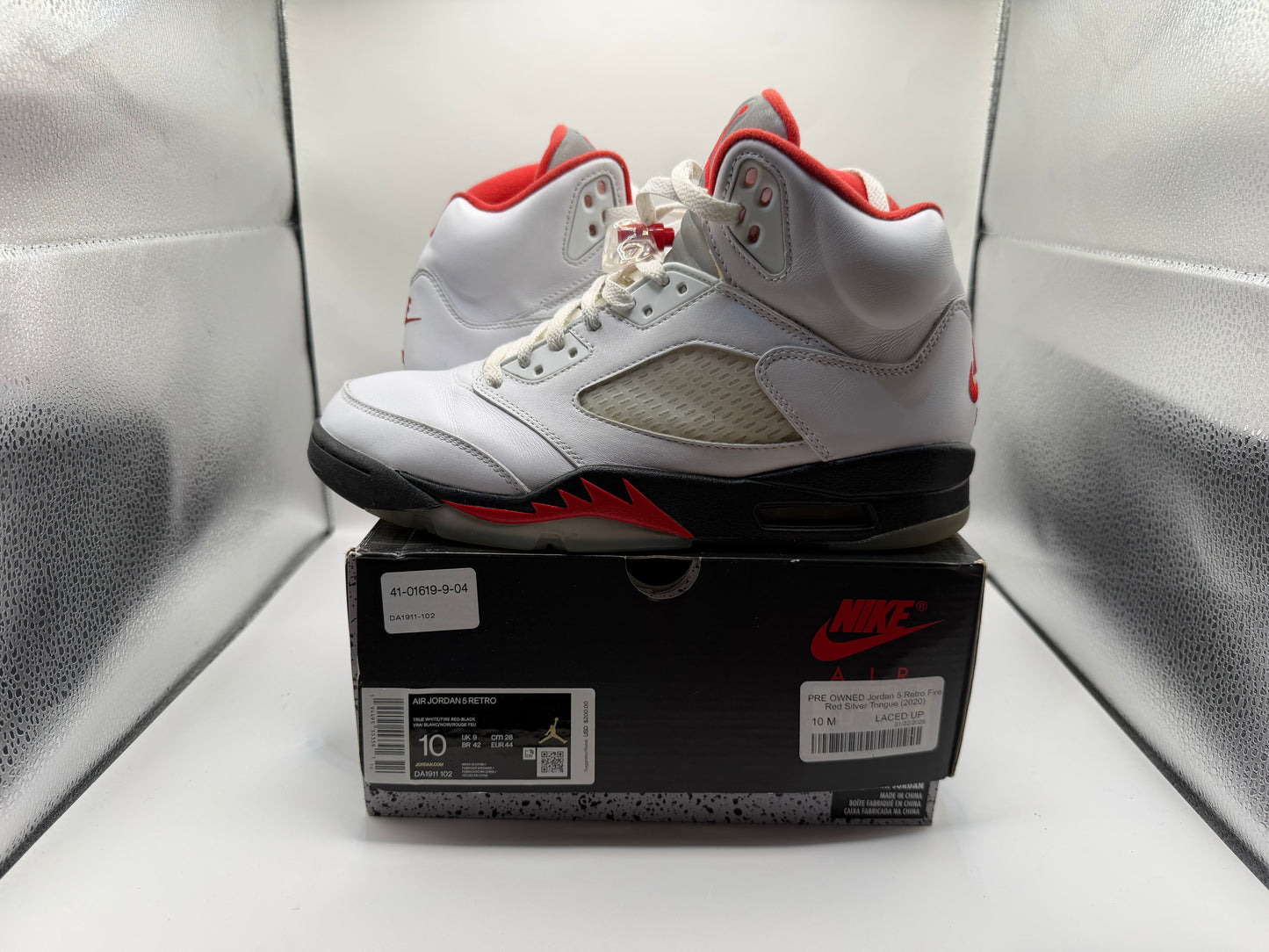 PRE OWNED Jordan 5 Retro Fire Red Silver Tongue (2020)